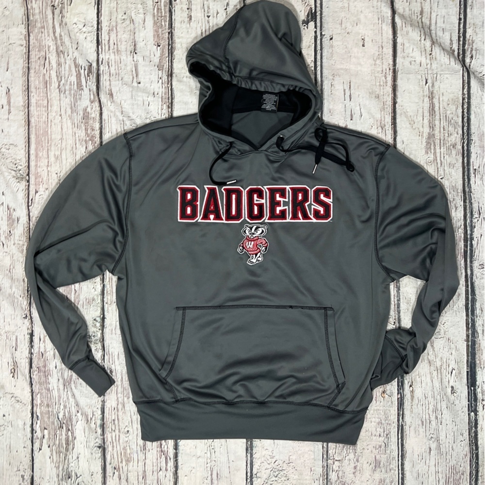 Wisconsin Badgers NCAA Collegiate Hoodie Pullover Mens Sports Sweatshirt